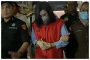 Ibu Kandung Ronald Tannur Hadiri Pemeriksaan di Kejaksaan Agung