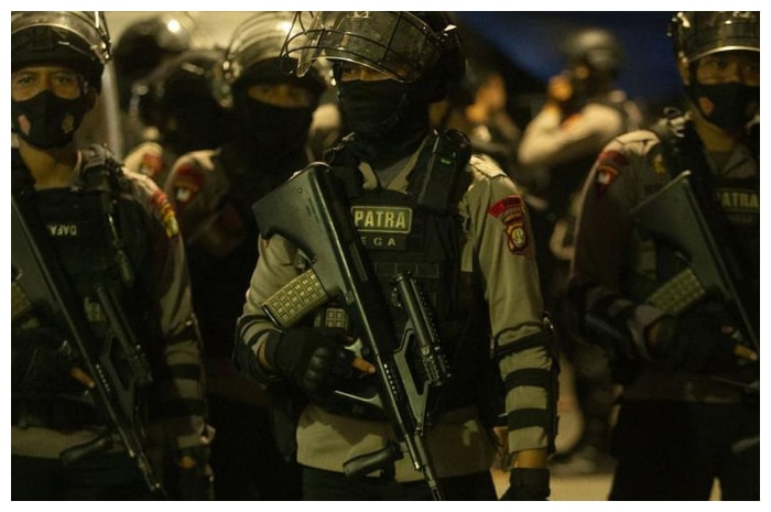 Empat Terduga Teroris Ditangkap di Majalengka, Densus 88 Amankan Barang Bukti