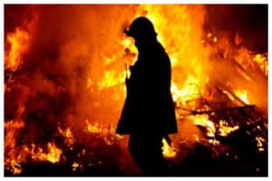 RS Hermina Jatinegara Terbakar Akibat Panel Listrik Meledak, Ini Kronologinya