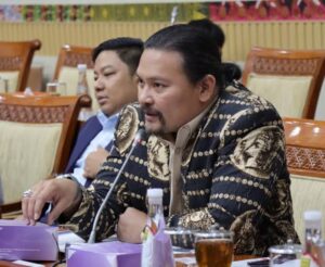 Anggota Komisi 3 DPR Minta Usut Publik Figur yang Terlibat Judi Online