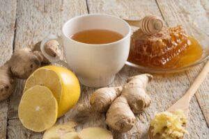 7 Minuman Alami yang Efektif untuk Meredakan Batuk