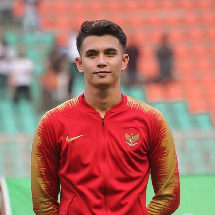 Mengenal Nadeo Argawinata, Sang Penjaga Gawang Andalan Garuda