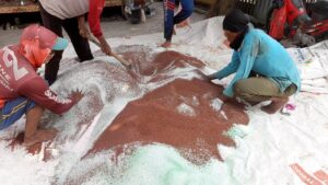 Petani di Bekasi Sambut Baik Kebijakan Pemerintah Terkait Pupuk Subsidi