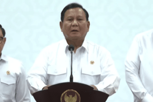 Prabowo Umumkan Kenaikan UMP 2025, Melebihi Usulan Menaker, Berapa?