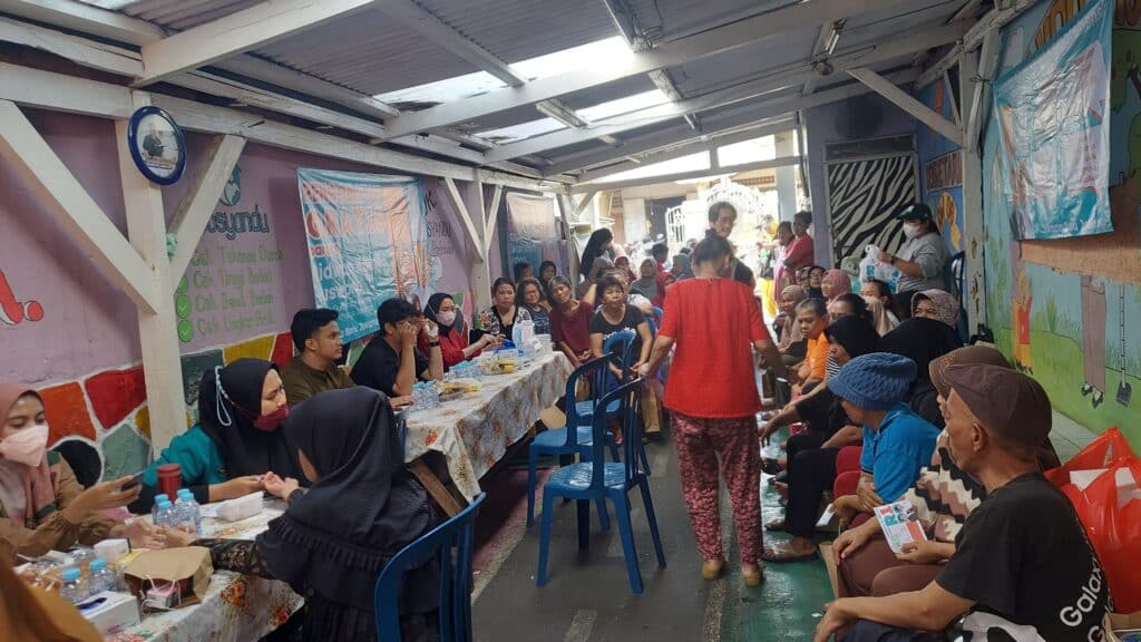 Warga Antusias! ARENAS 08 dari PRJ dan KESIRA Gelar Baksos di Kramat Kwitang