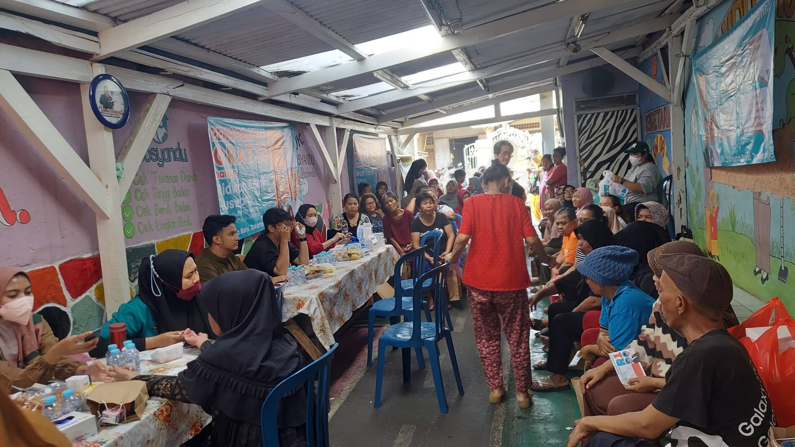 pemeriksaan kesehatan gratis relawan R1DO