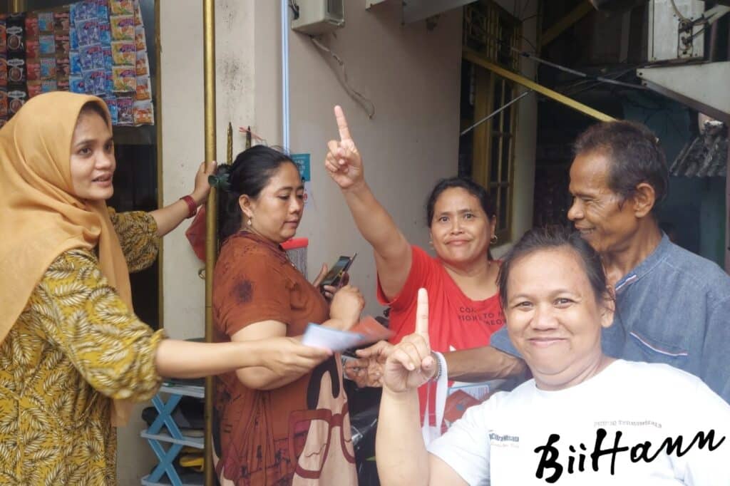 Ridwan Kamil Banjir Dukungan Warga Kwitang. Dominan Emak-emak!