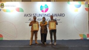 Garut Raih Dua Penghargaan dalam Penanganan Stunting dari Jawa Barat