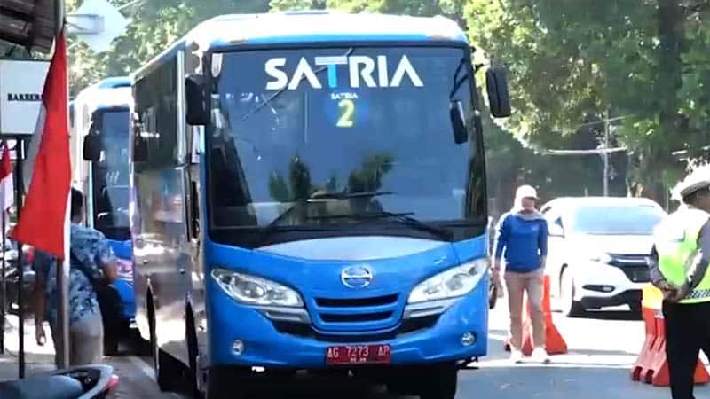 bus sekolah gratis2
