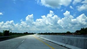 BMKG Keluarkan Peringatan Cuaca Ekstrem Wilayah Jawa Timur