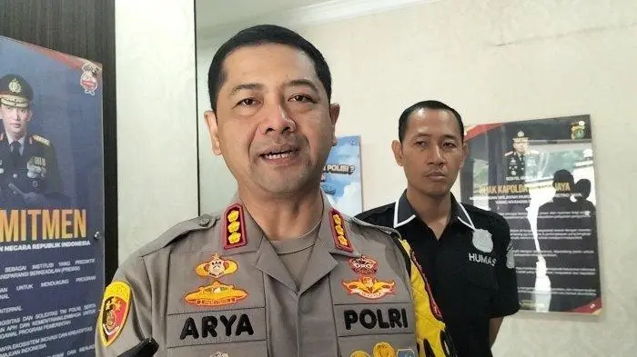 Pembunuh dan Pemerkosa Siswi SD di Makassar Ternyata Tetangga Korban! 3 Kapolres Metro Depok Kombes Arya Perdana. (Ist)