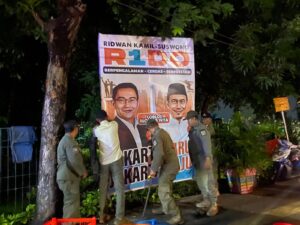 Hanya Dalam Waktu 6 Jam, Satpol PP Jaksel Berhasil Tertibkan 7.685 APK