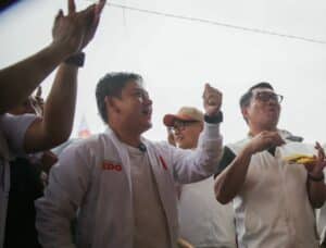 Bobon Santoso, Gagal Bisnis Perhiasan Populer Menjadi Koki Ekstrim