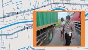 Emak Warga Surabaya Gagal Menyalip Kiri Truk Gandeng Malah Terlindas di Gresik