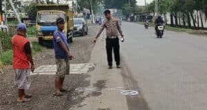 Tak Pakai Helm Arek Krian Naik Motor Ngawur di Gresik, Pulang Tinggal Cerita