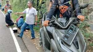 Hantam Tiang Listrik Rem Blong di Cangar, Ternyata Warga Gresik usai Rayakan Ulang Tahun