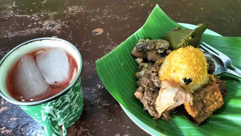 Nasi Punel Bangil Patut Dicoba Buat Kulineran Akhir Pekan ini