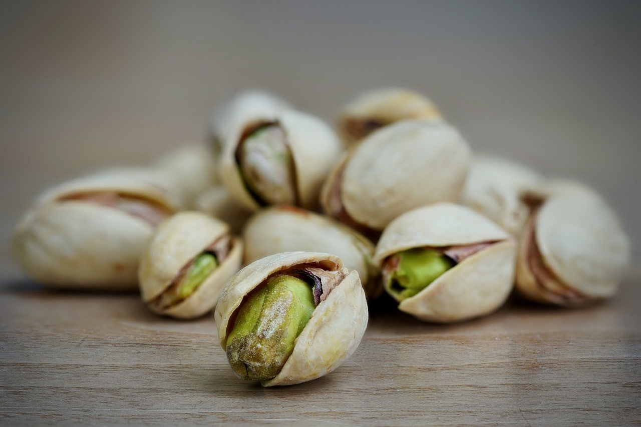 kacang pistachio