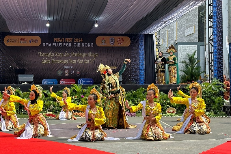Festival Budaya Pesat, yang mengintegrasikan P5 di SMA Plus PGRI Cibinong Kabupaten Bogor (KIS/IST)