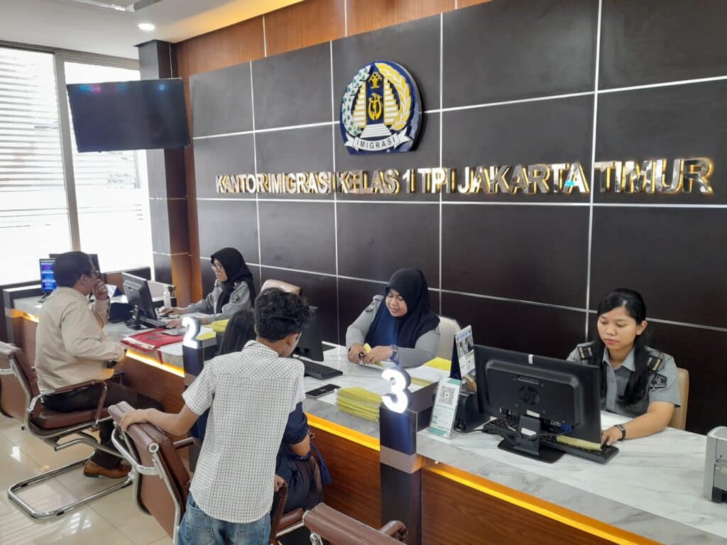 Pemohon E-paspor di Kantor Imigrasi Jakarta Timur Setiap Hari Capai Ratusan Orang