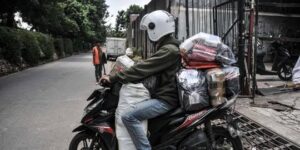 Kurir Paket Dikeroyok Geng Wanita Gara-gara Terlambat Antar Pesanan Celana Legging