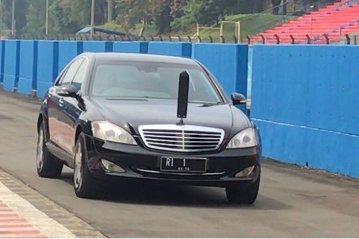RI 1 mobil