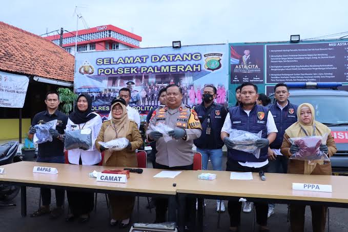 Keseringan Nonton Film Dewasa Tukang Potong Ayam Jadi Begal Payudara