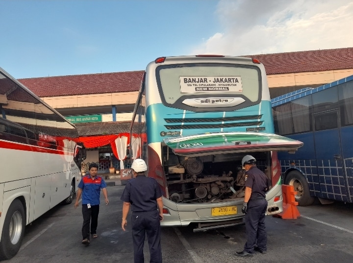 Libur Nataru Penumpang di Terminal Kampung Rambutan Meningkat 100 Persen
