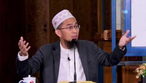 Bakal Jadi Pengganti Gus Miftah? Ini Profil Ustaz Adi Hidayat