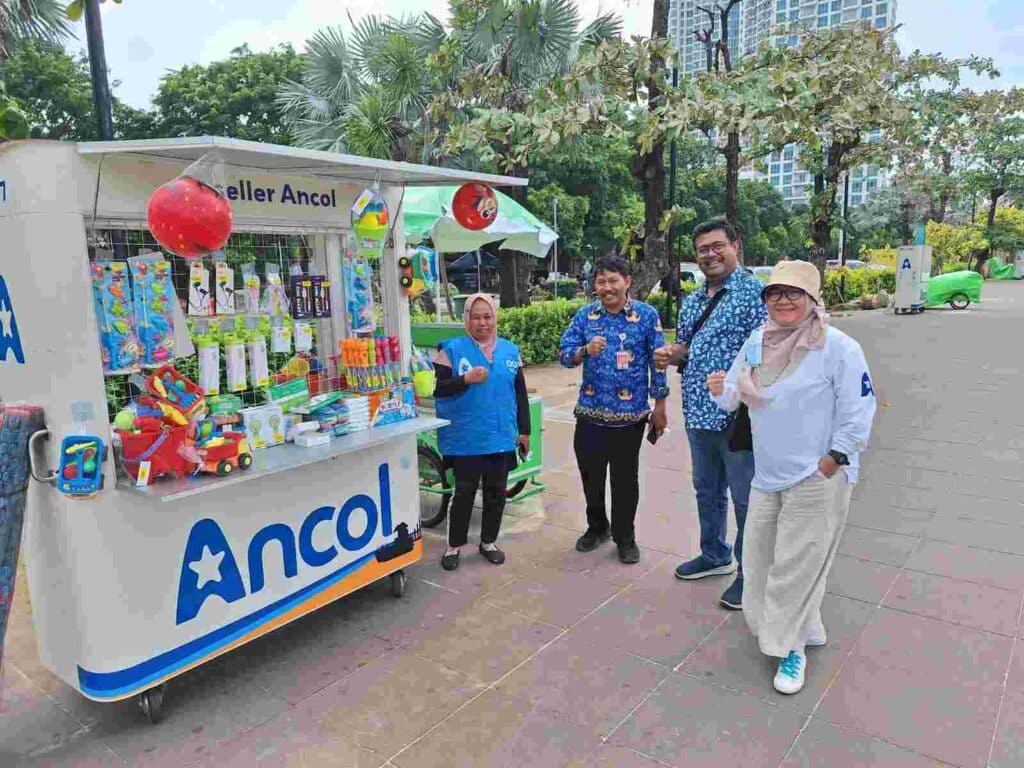 Dijanjikan Kesejahteraan, Puluhan Pedagang Asongan di Ancol Ditata