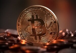 Bitcoin Naik Tembus 100.000 Dolar AS atau Rp1,58 Miliar, Ini Beberapa Penyebabnya