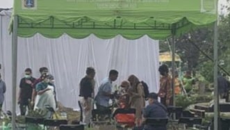 ekshumasi makam bayi