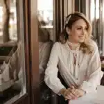 Gambar Ilustrasi Wanita Kaya