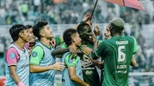 Kurang Sepuluh Menit Persebaya Habisi Persik, Sang Mantan Flavio Hadiahi Gol Pamungkas