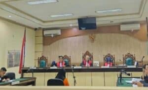 Terdakwa Kasus Korupsi Kredit Fiktif di BRI Menangis Saat Bacakan Pembelaan, Kerugian Negara Tembus Rp 8,6 Miliar