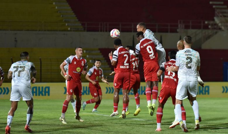 persib kalahkan barito putera