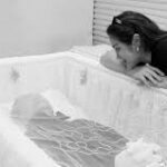 artis jessica iskandar berduka, sang ayah meninggal. (instagram)