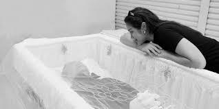 artis jessica iskandar berduka, sang ayah meninggal. (instagram)