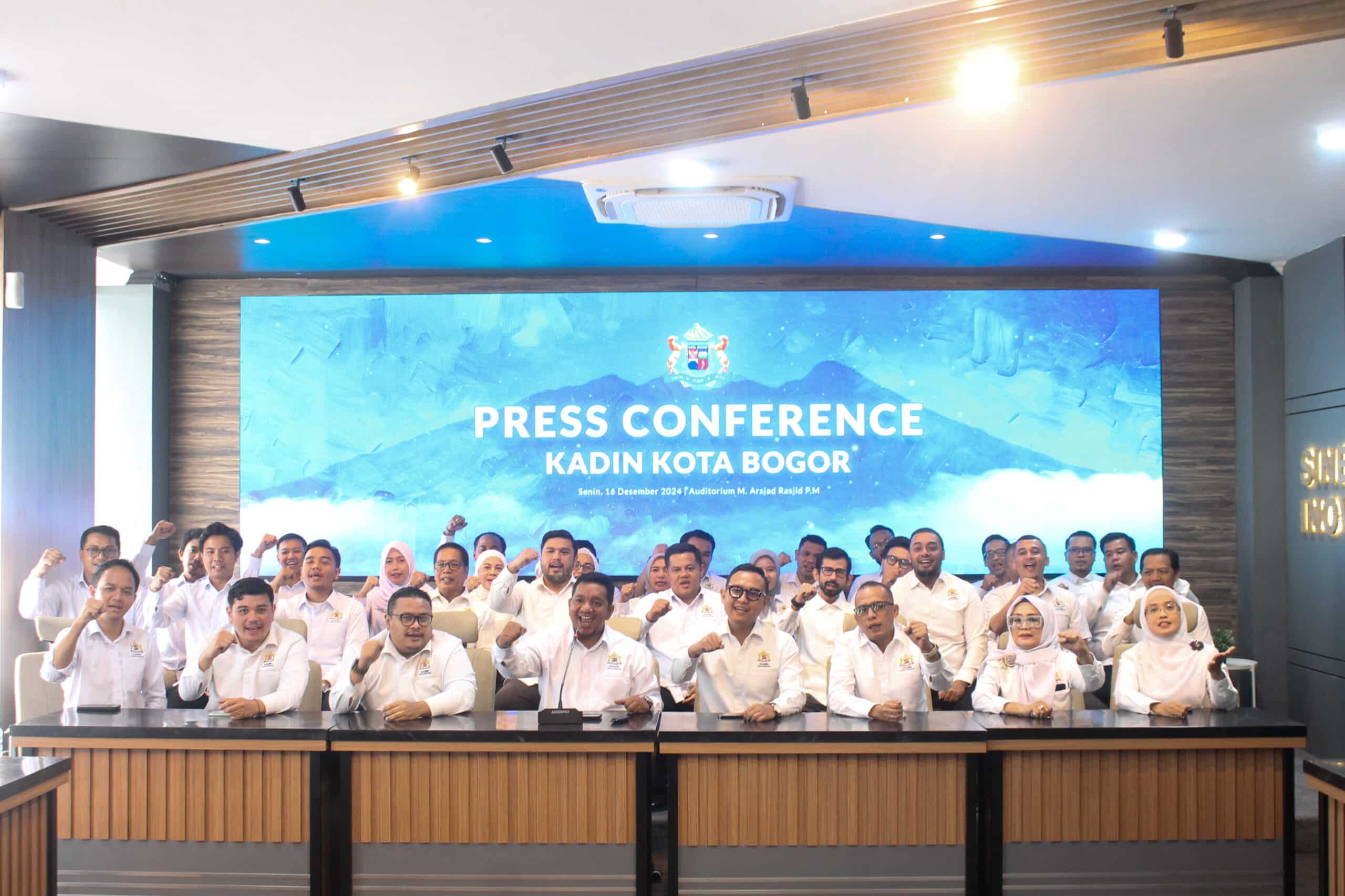 Kegiatan rapat strategis dengan pengurus Kadin kota Bogor (KIS/NICKO)