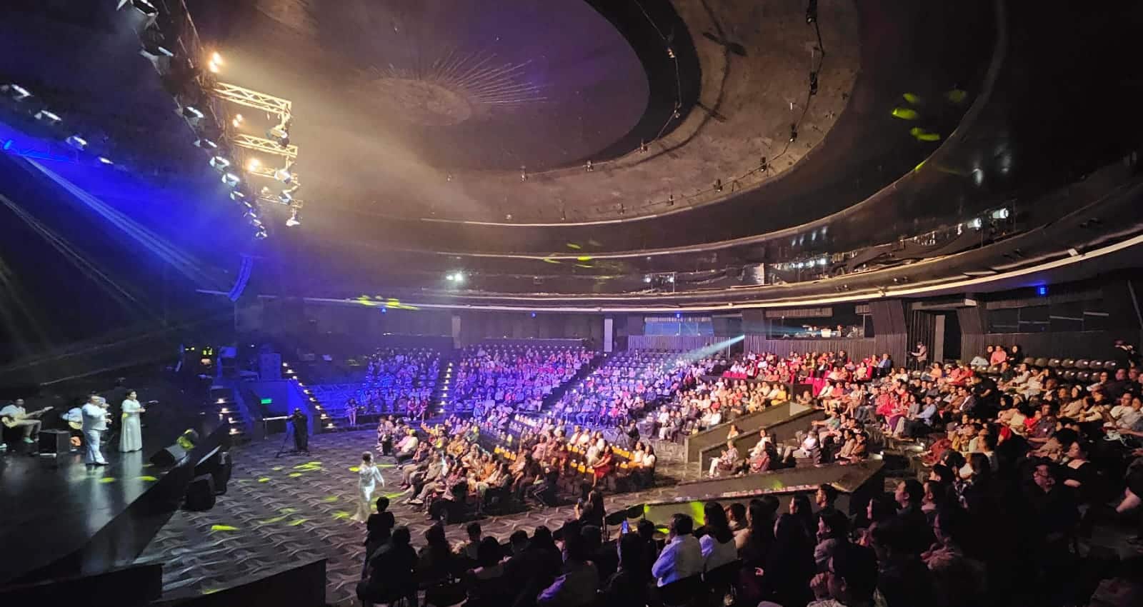 Jakarta Christmas Concer 2024 di Balai Sarbini Jakarta Selatan, berlangsung meriah. (Tbn)