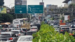 Puncak Ramai Wisatawan Selama Libur Nataru, Polisi Terapkan Rekayasa Lalu Lintas