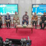 Pj Gubernur Teguh gelar konferensi pers terkait banjir rob yang melanda kawasan di pesisir Utara Jakarta (Humas-Pemprov)