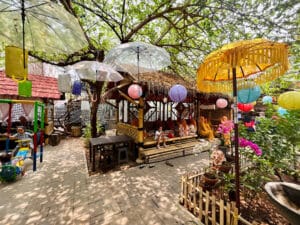 Makan Siang di Ciledug Aja Dah, Ada Pecak Jengkolnya