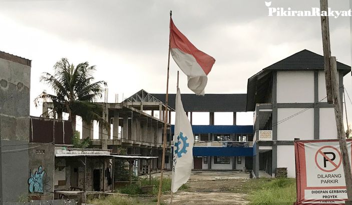 Kontraktor Pembangunan Gedung SMPN  34 Kota Tangerang  Kabur