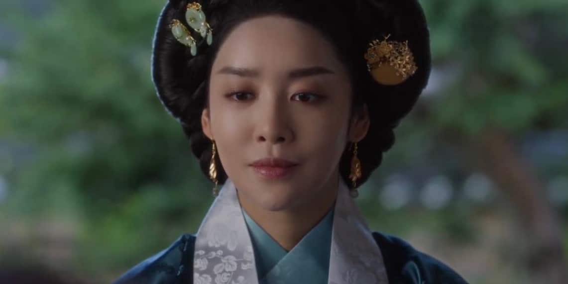 he Queen Who Crowns Episode 7