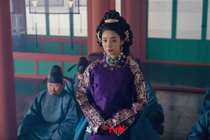 The Queen Who Crowns Episode 3