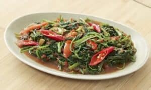 Tumis Kangkung Pedas Terasi, Cocok Disantap Bersama Keluarga, Ini Resep dan Cara Masaknya