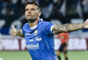 Jadwal Liga 1 Pekan-19: Persib dan Persebaya Main Hari Jumat Nanti !