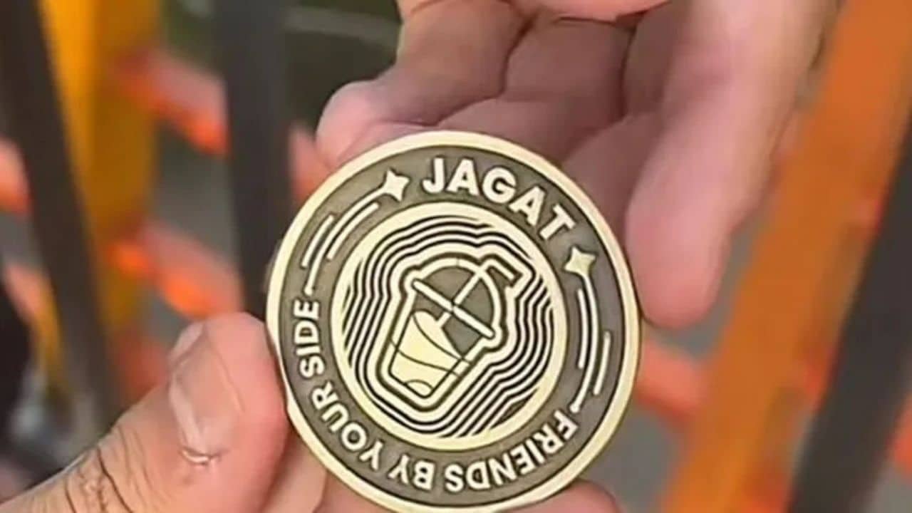 Jagat Koin Ada 3 Varian Koin, Perunggu, Silver dan Emas Bisa Ditukar Dengan Uang Bervariasi