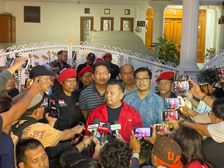 KPK Sita Flashdisk dan Buku Kecil dari Kediaman Sekjen PDIP Hasto Kristiyanto